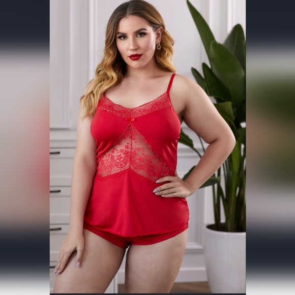 New Red Lace Plus Size Pajamas Set - Picture 2 of 6